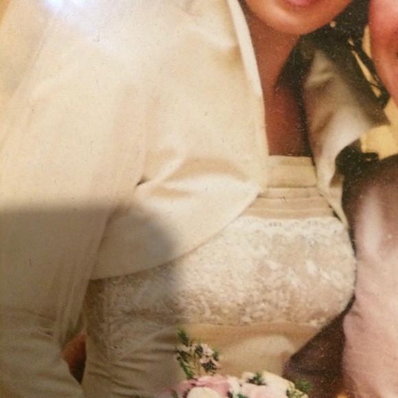 Kenneth Pool Wedding Dress! Beautiful! - Picture 10 of 10